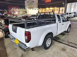 نيسان فرونتر